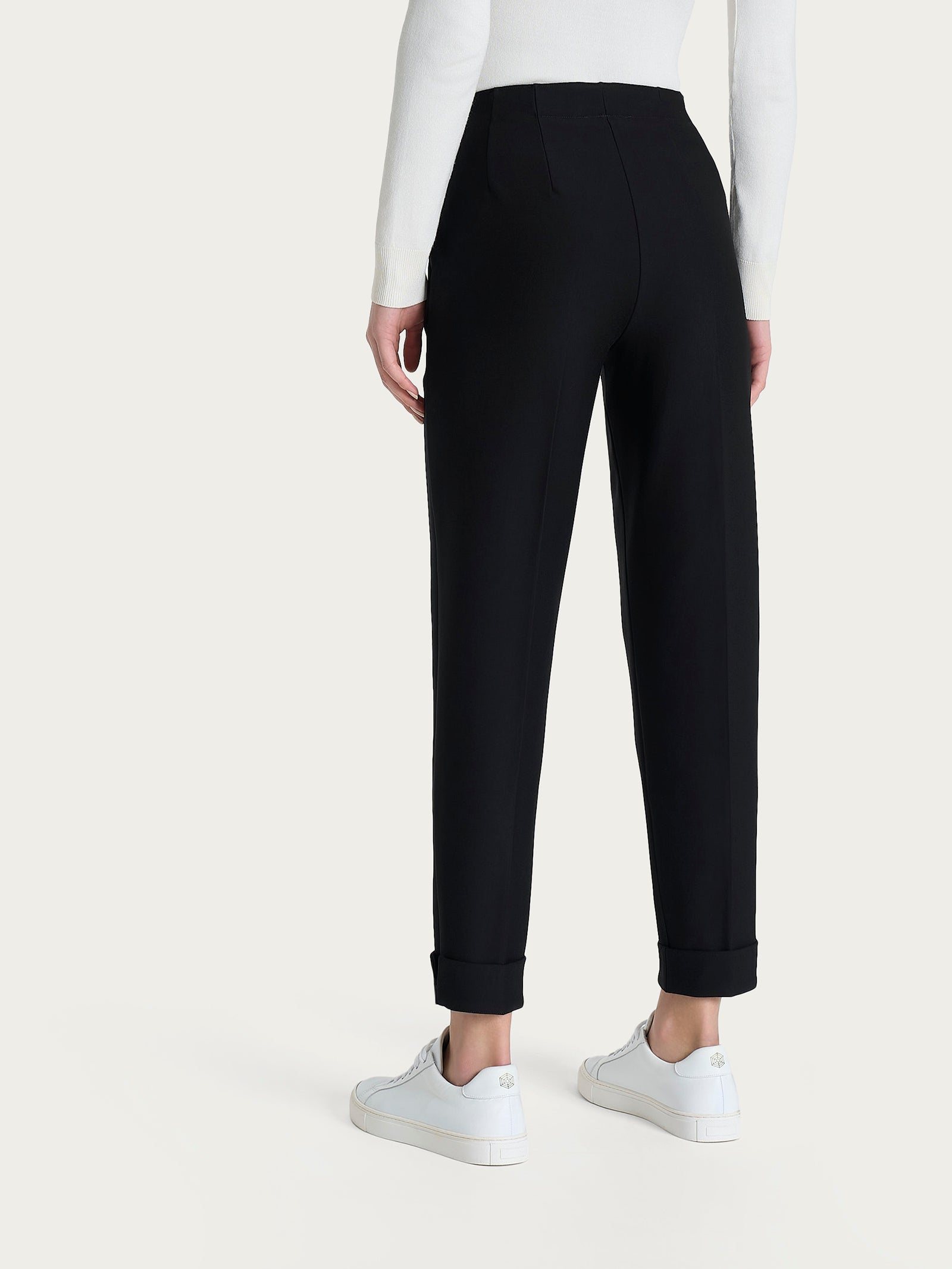 PANTALONE CARROT / POCKETS 