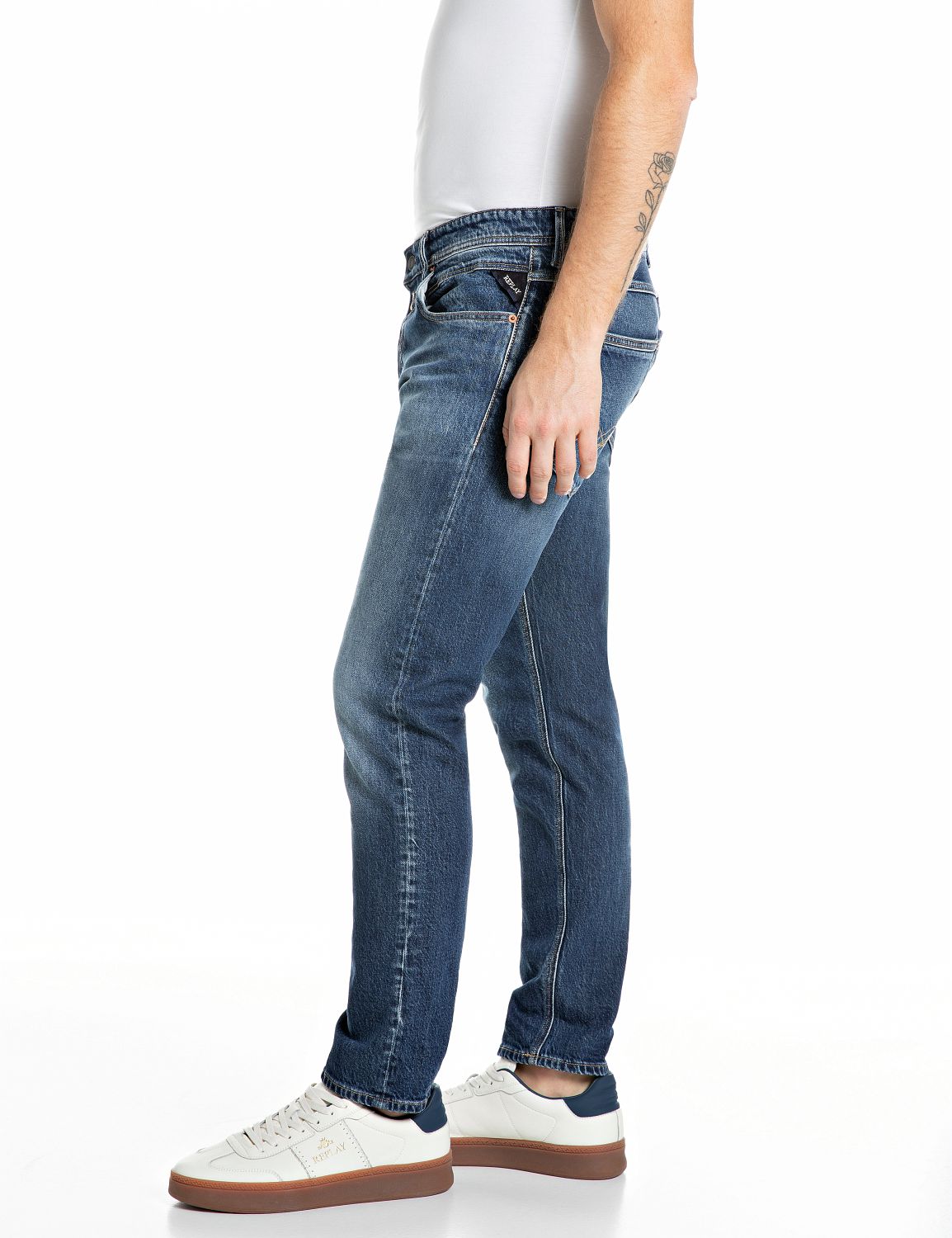 M1008 .00B.727 282DARK BLUE REPLAY
