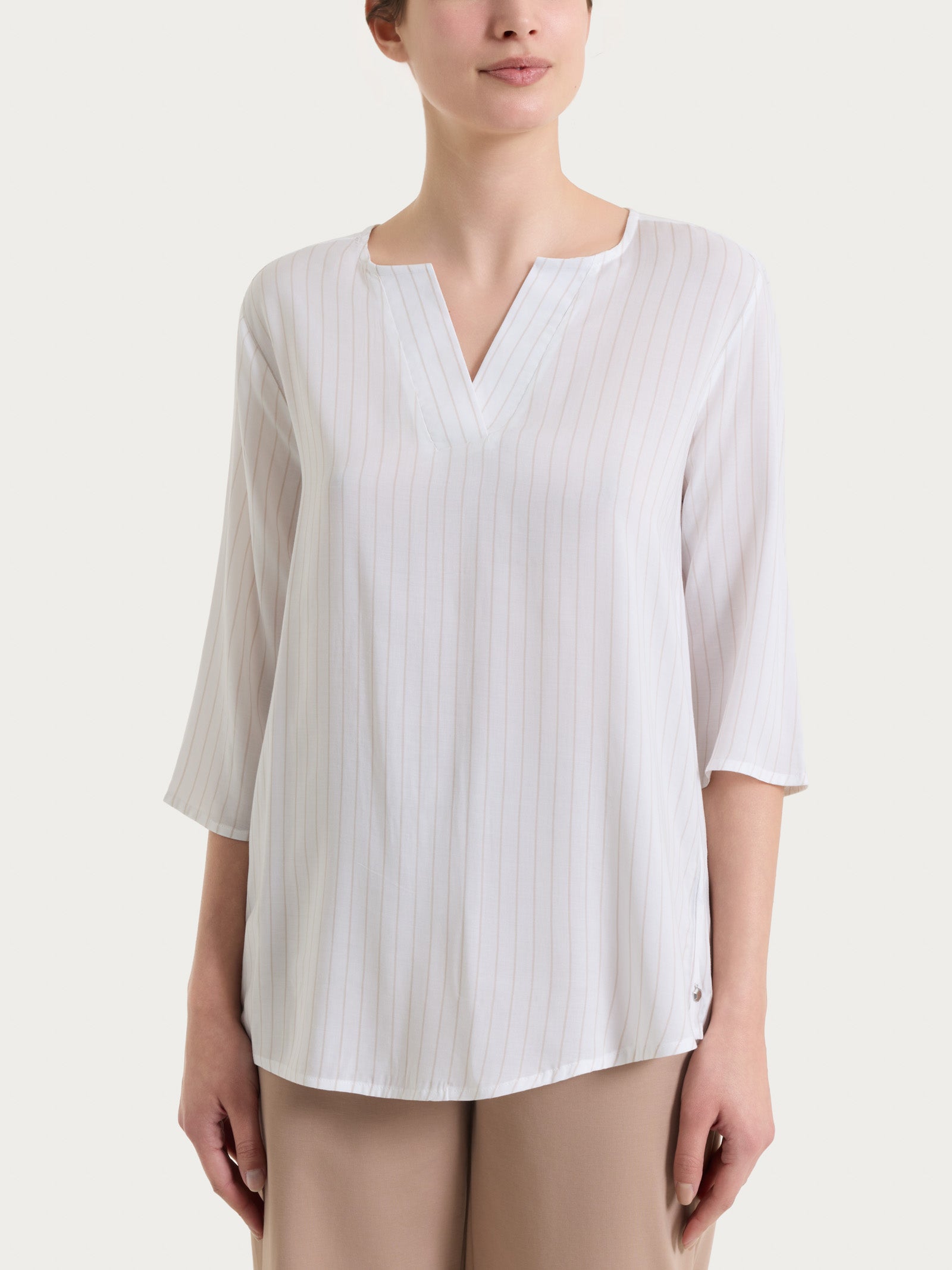 Camicia M3/4 Scollo V Ragno 