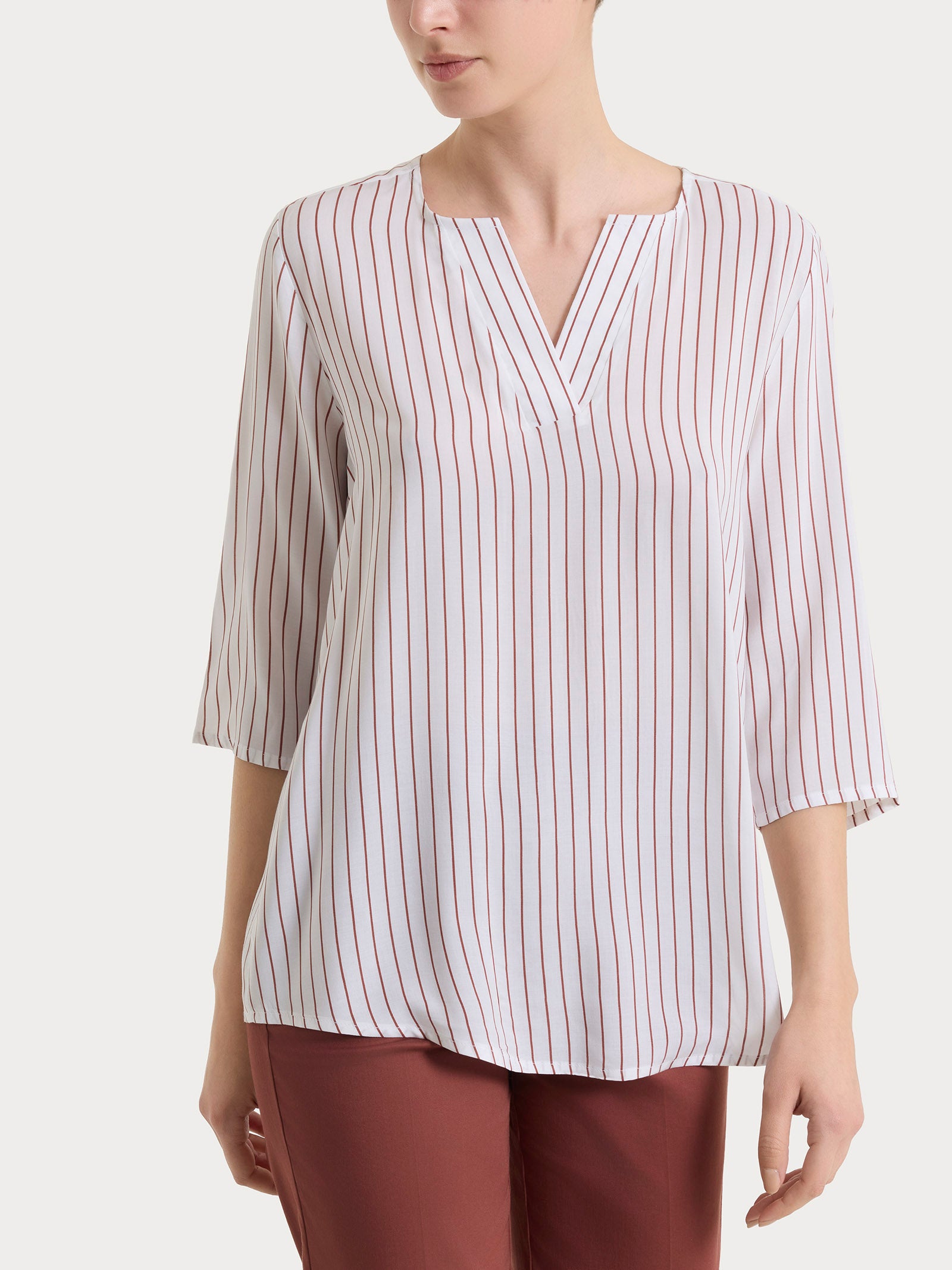 Camicia M3/4 Scollo V Ragno 