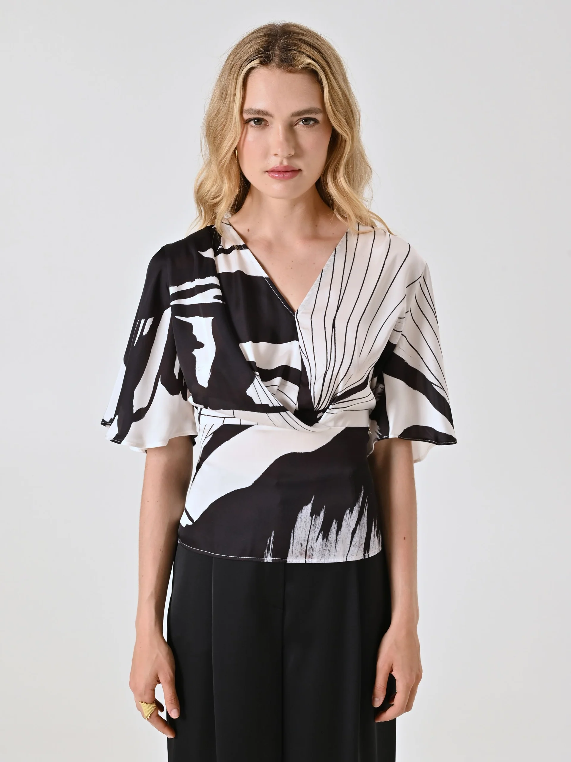 Blusa CFC0125084003Nero RINASCIMENTO