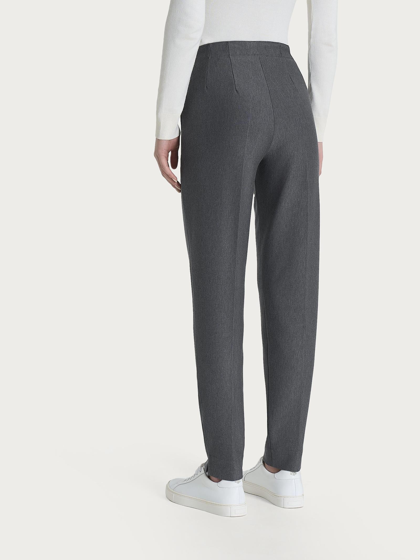 PANTALONE CARROT / POCKETS 