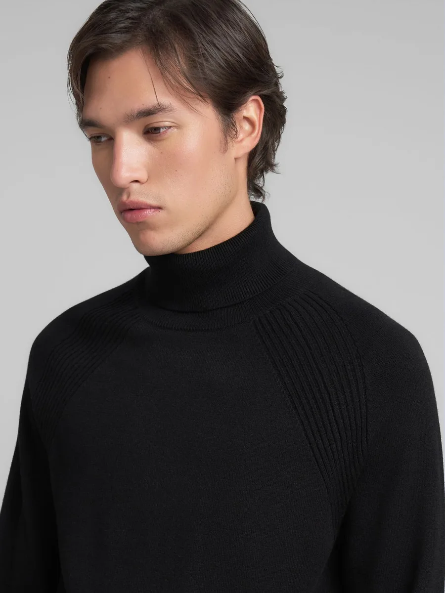 Maglia UK4892.000.G23372BLACK REPLAY