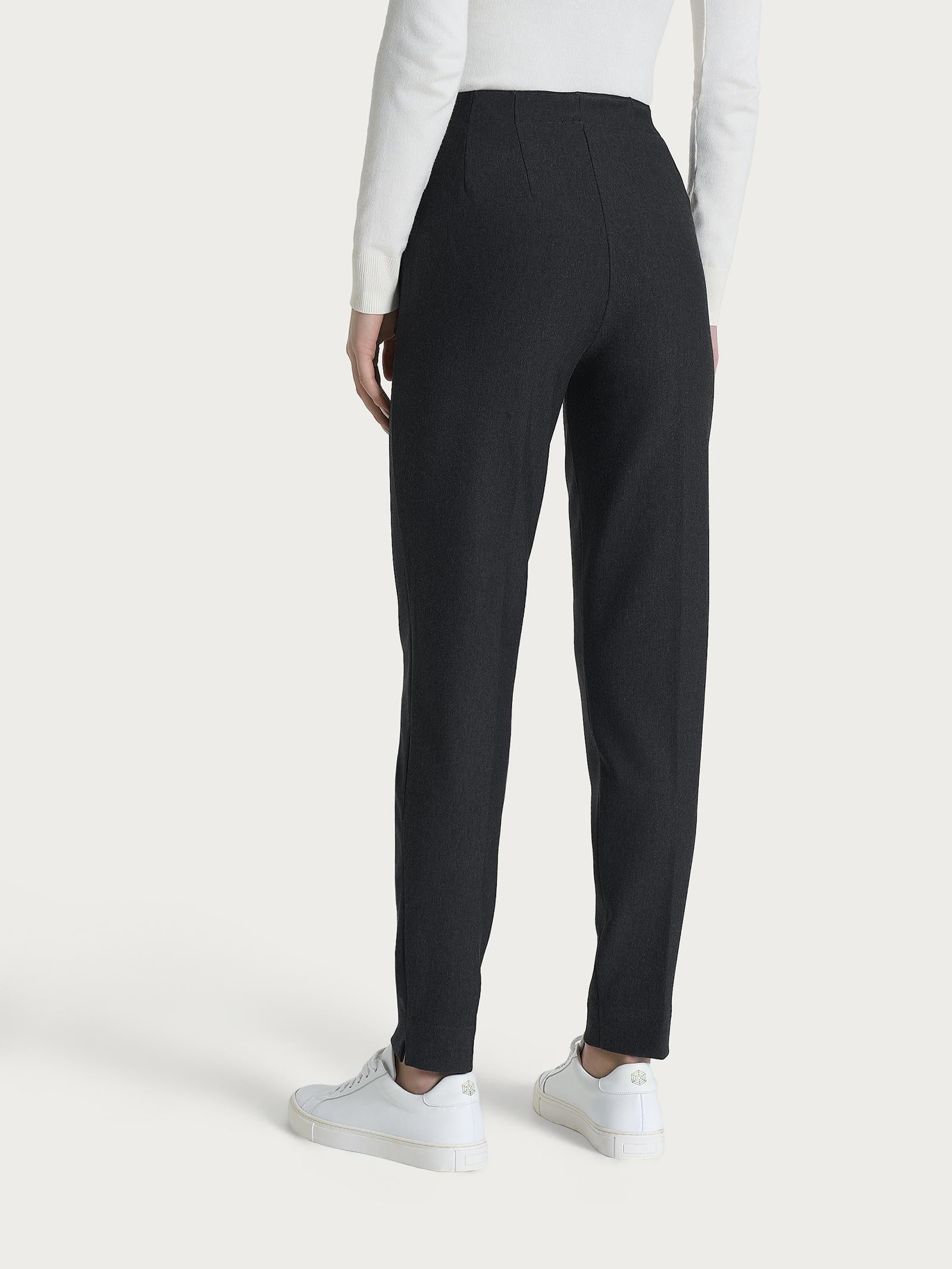 PANTALONE CARROT / POCKETS 