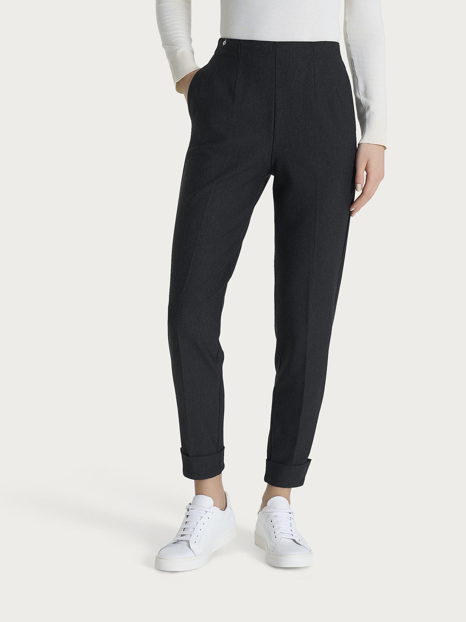 PANTALONE CARROT / POCKETS 