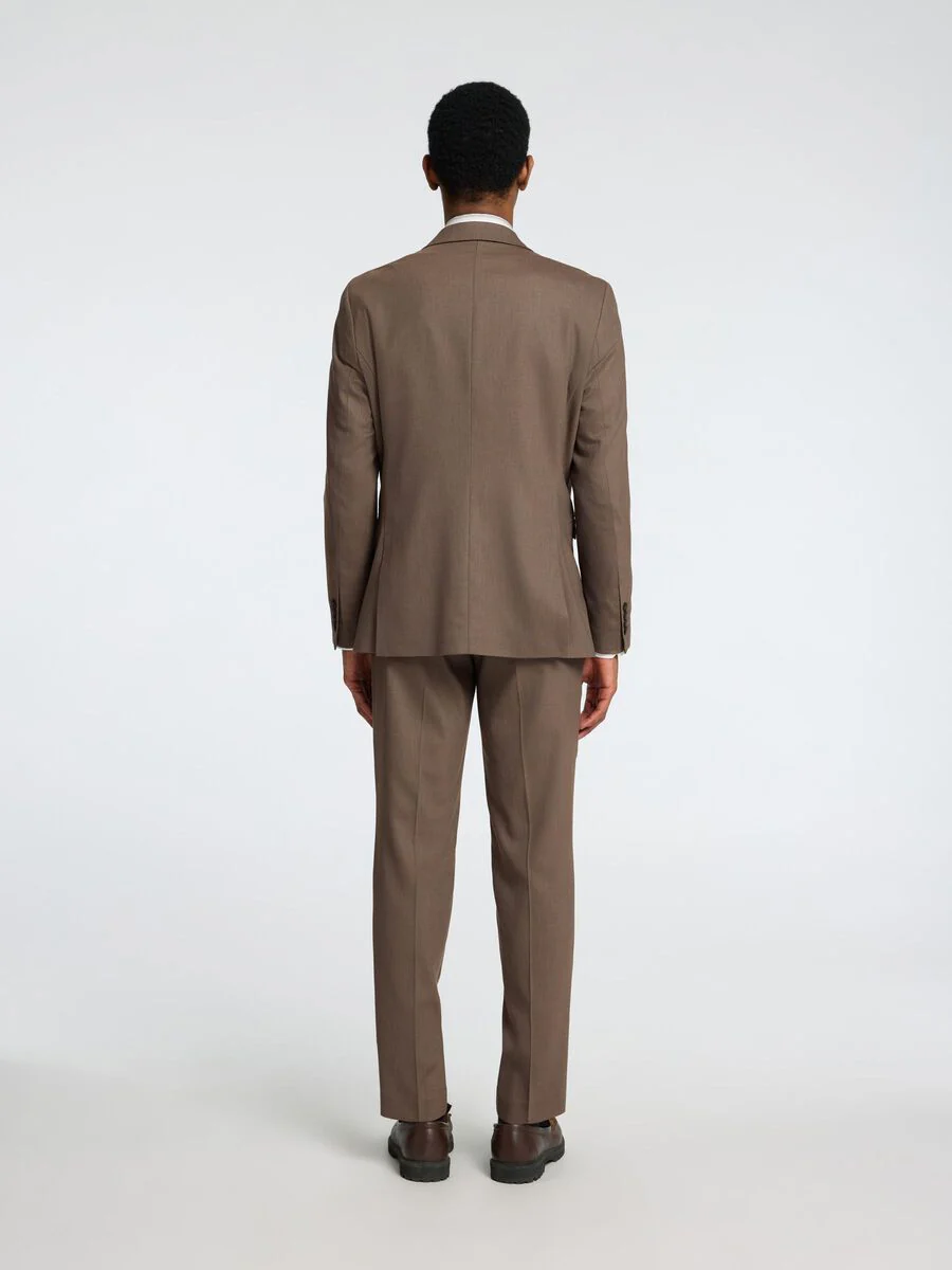 16087868Kelp SELECTED